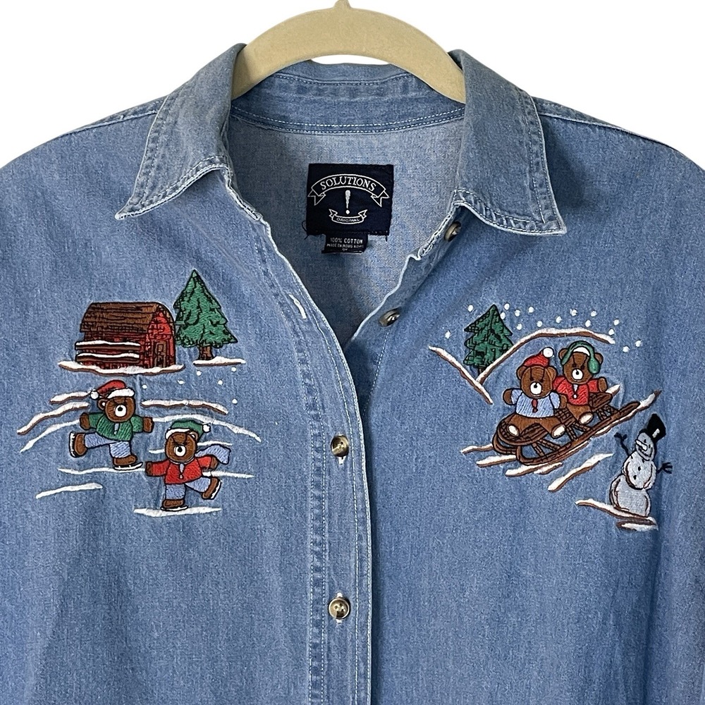 Vintage Christmas Embroidered Shirt Denim Medium Blue Winter Bears Teacher Snow
